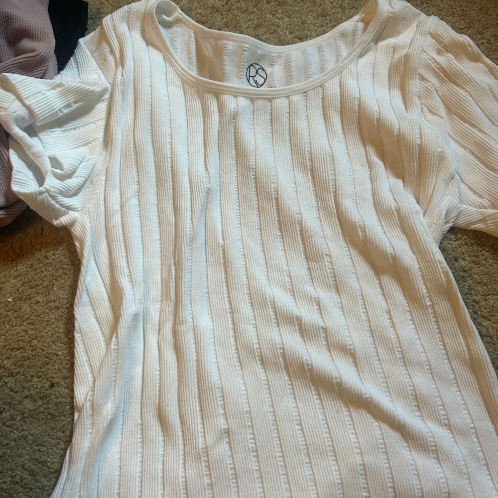 White Ribbed Short Sleeve Top